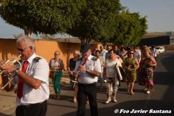 El Caracol despide sus fiestas con procesión y espectáculo musical (Foto Francisco Javier Santana)
